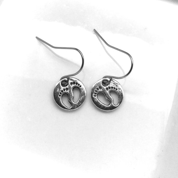 Miniature Tiny Baby Feet Prints New Mom Mothers Day Gift Charm Earrings - Picture 2 of 2